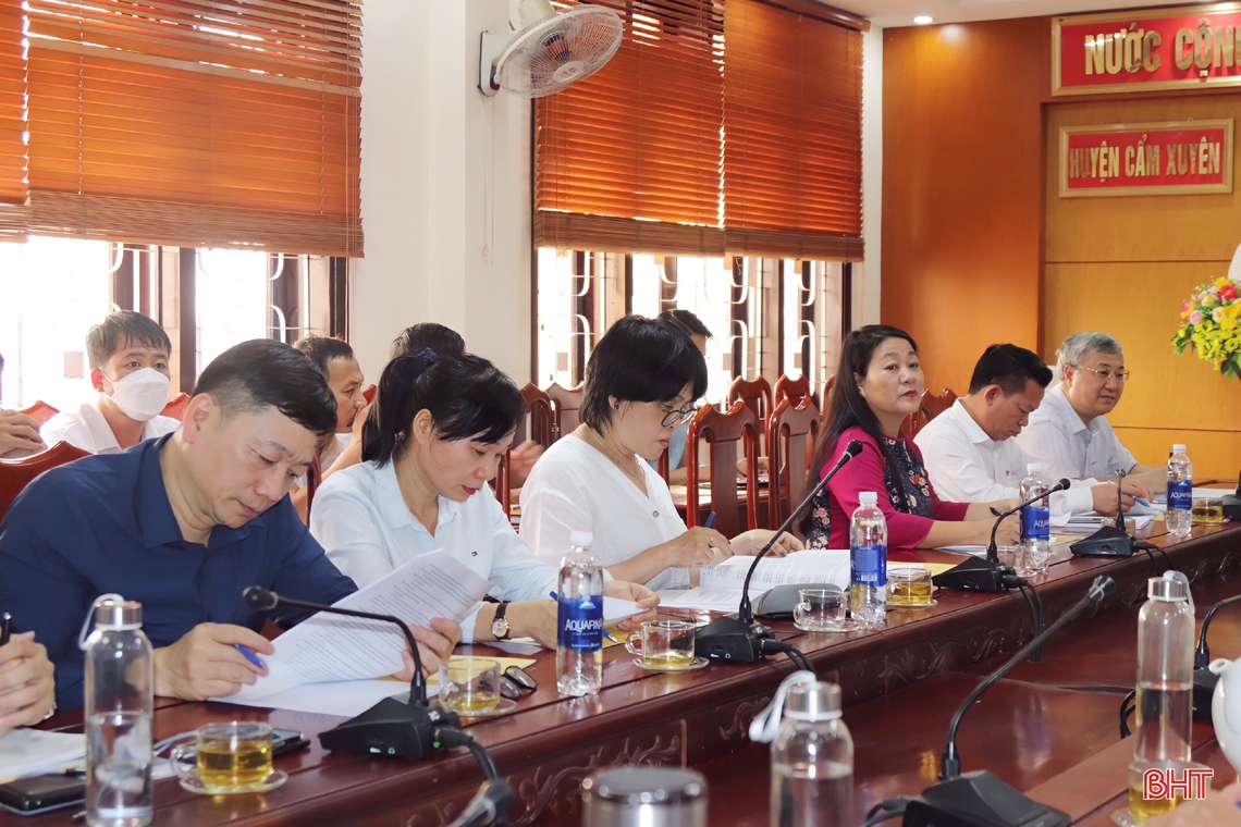 Đoàn giám sát của Ủy ban Thường vụ Quốc hội đánh giá cao kết quả sáp nhập xã ở Cẩm Xuyên