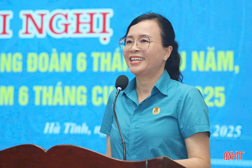 Phó Chủ tịch LĐLĐ tỉnh Tăng Thị Linh Chi mong muốn các đơn vị tiếp tục đổi mới phương thức, nâng cao chất lượng hoạt động, sẵn sàng tâm thế cho giai đoạn phát triển mới.