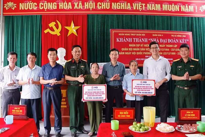 7-5242-6116-7600.jpg