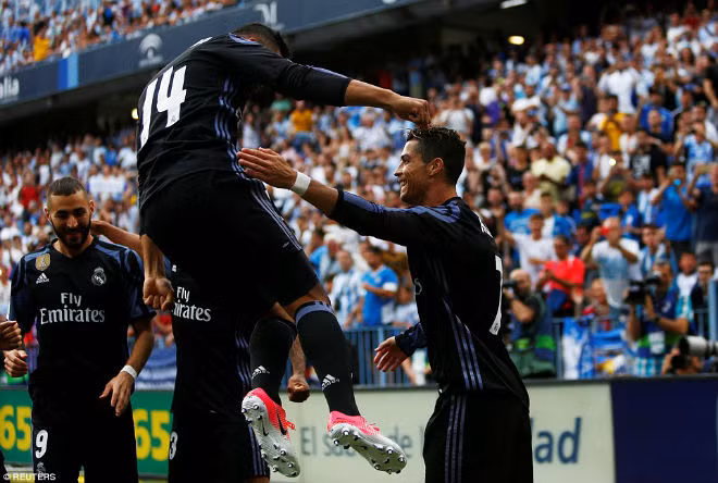 real len dinh liga sau nua thap ki ronaldo zidane vo oa