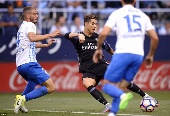 real len dinh liga sau nua thap ki ronaldo zidane vo oa