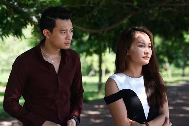 bao thanh trong song chung voi me chong nghe si chan chinh may ai giau su
