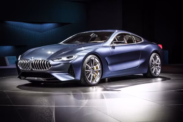 chiem nguong ve dep cua xe trong mo bmw 8 series ngoai doi thuc