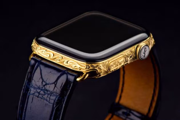 Mãn nhãn chiếc Apple Watch Series 4 phiên bản mạ vàng trị giá tới 2.200 USD