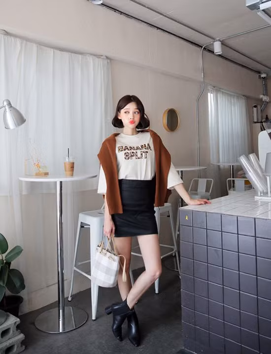 Mặc đẹp đến văn phòng với các chất liệu hợp xu hướng