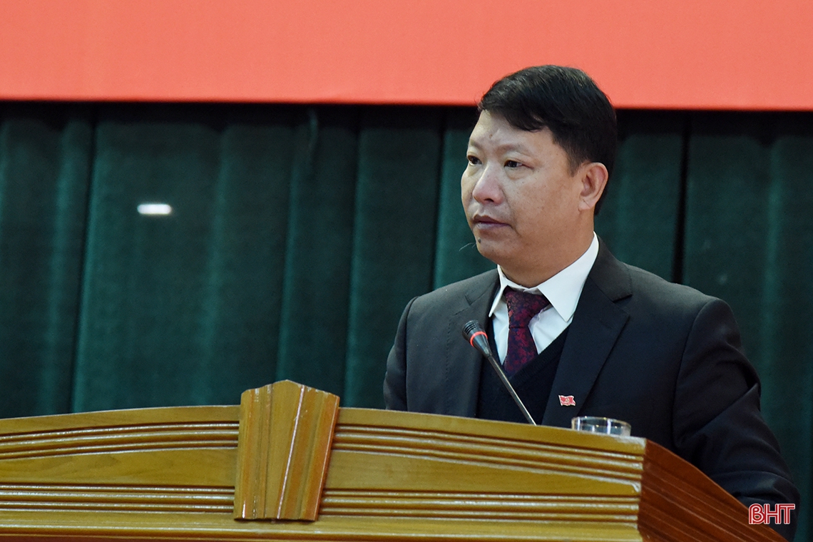 Triển khai Nghị quyết Đại hội Đảng bộ tỉnh gắn với Chương trình hành động thực hiện Nghị quyết Đại hội XIII của Đảng