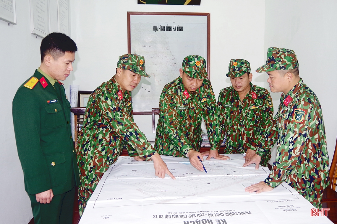 Những vấn đề đặt ra trong công tác cán bộ ở Đảng bộ Quân sự Hà Tĩnh
