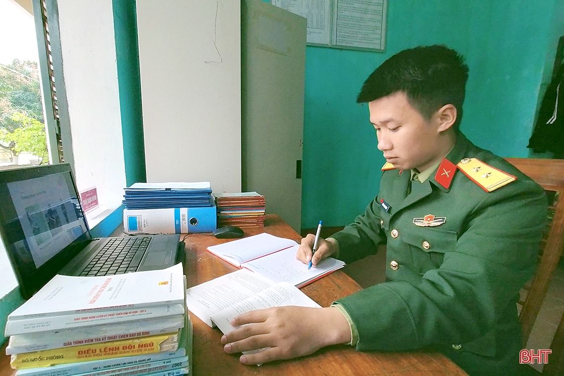 Những vấn đề đặt ra trong công tác cán bộ ở Đảng bộ Quân sự Hà Tĩnh