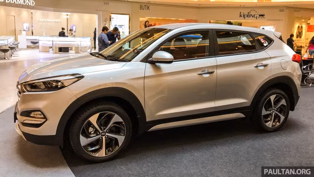 dien kien hyundai tucson turbo moi khac xe o viet nam