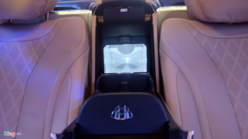 anh chi tiet mercedes maybach s400 gia 6 89 ty dong tai vn