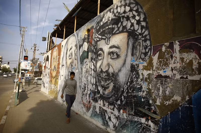 chiem nguong cac chinh khach va nhan vat noi tieng qua nghe thuat graffiti