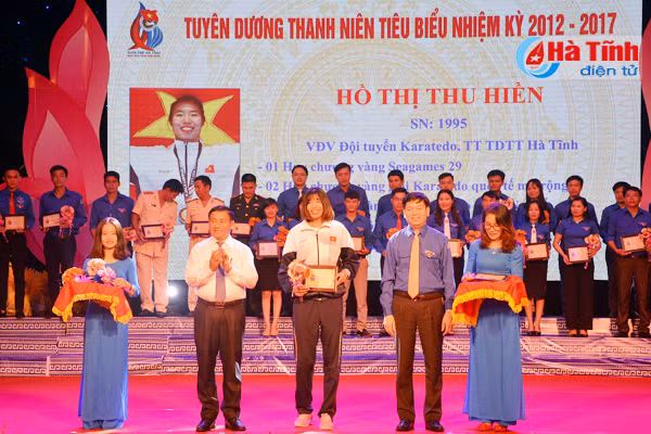 tuyen duong 54 ca nhan cong trinh thanh nien ha tinh tieu bieu