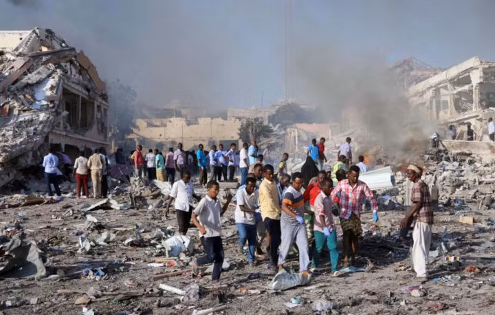 hien truong vu danh bom kep kinh hoang khien 276 nguoi chet o somalia