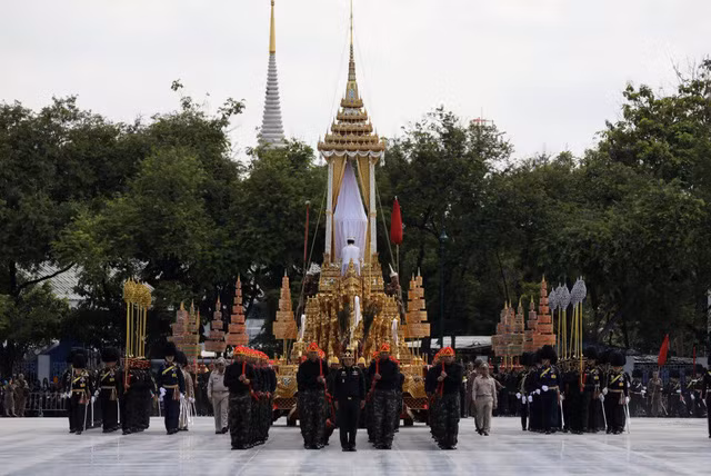 thai lan tap duot to chuc le tang nha vua bhumibol adulyadej