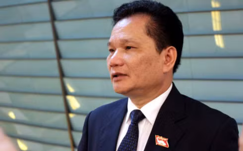 bhxh va y te thang thi nguoi benh thua