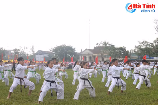 loc ha huong khe khai hoi td tt toan huyen