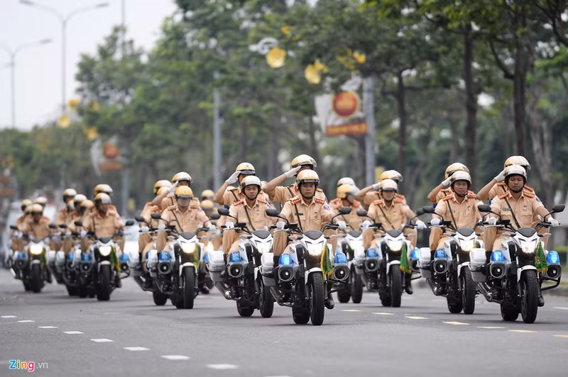 dan xe dac chung tap luyen bao ve apec