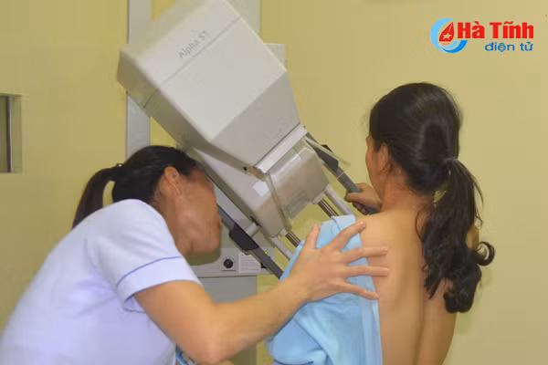 kham tam soat ung thu vu mien phi cho 500 phu nu