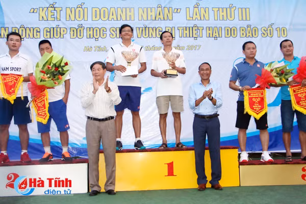 giai quan vot ket noi doanh nhan thanh cong tot dep