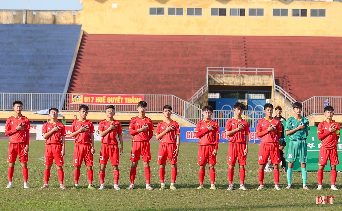 Tinh thần quả cảm của U17 Hồng Lĩnh Hà Tĩnh