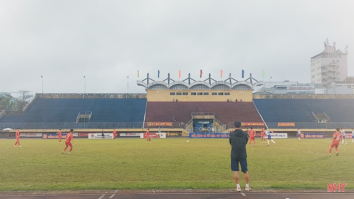 Tinh thần quả cảm của U17 Hồng Lĩnh Hà Tĩnh