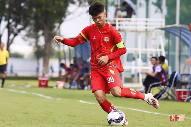 Loạt cầu thủ tiêu biểu người Hà Tĩnh tại vòng chung kết U15 Quốc gia
