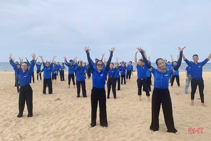 Trang bị kỹ năng, nghiệp vụ cho đoàn viên, cán bộ Đoàn trường học