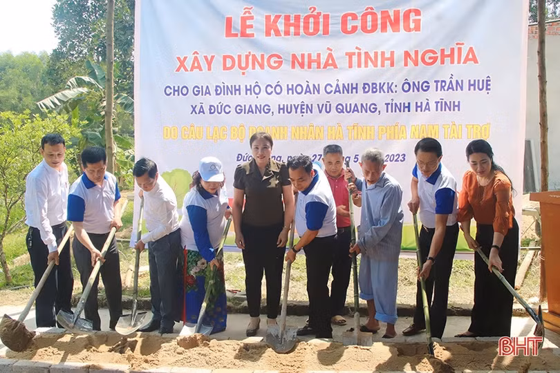 Ấm lòng những ngôi nhà tình nghĩa ở huyện miền núi Vũ Quang