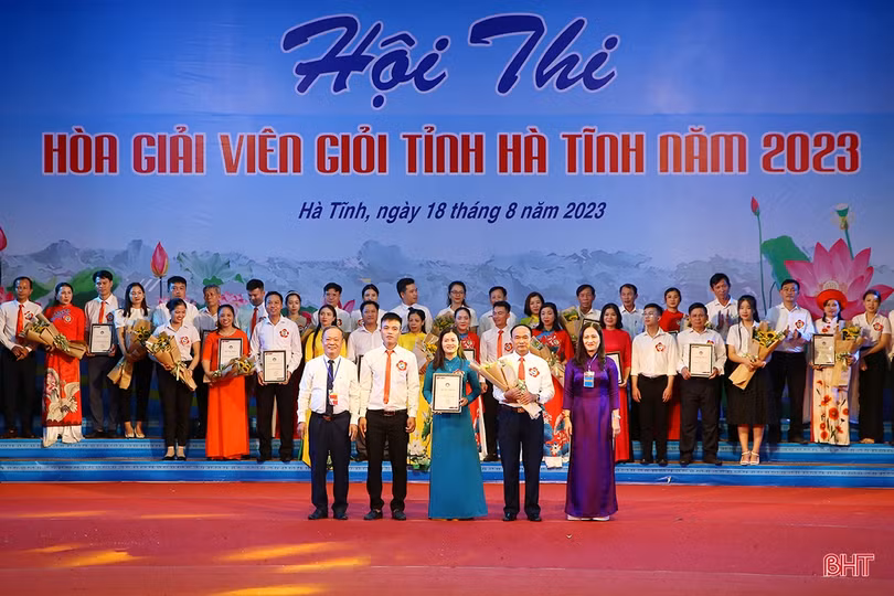 Mang tình đất, tình người Hà Tĩnh đến với Hội thi Hòa giải viên giỏi toàn quốc
