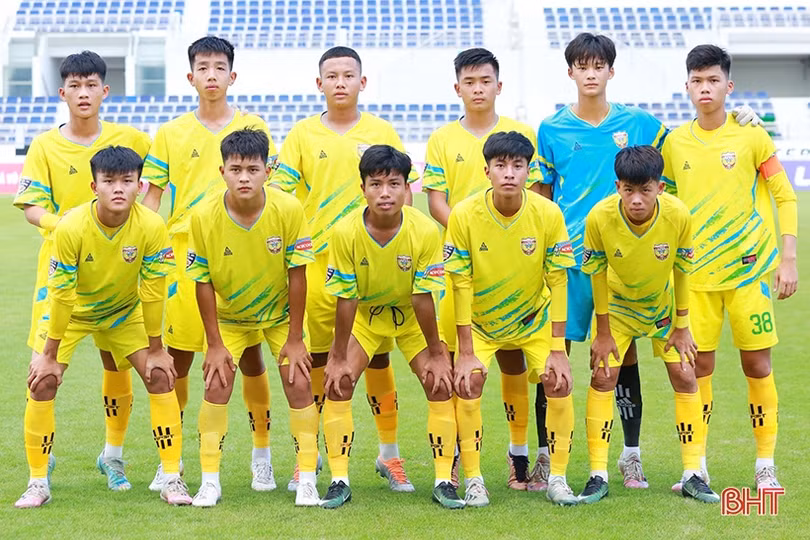 Tứ kết Giải Bóng đá U15 quốc gia: Thêm một lần Derby xứ Nghệ! 
