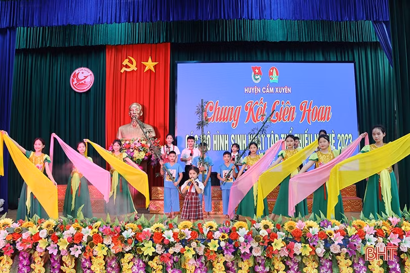 Chung kết sân chơi bổ ích cho thiếu nhi Cẩm Xuyên