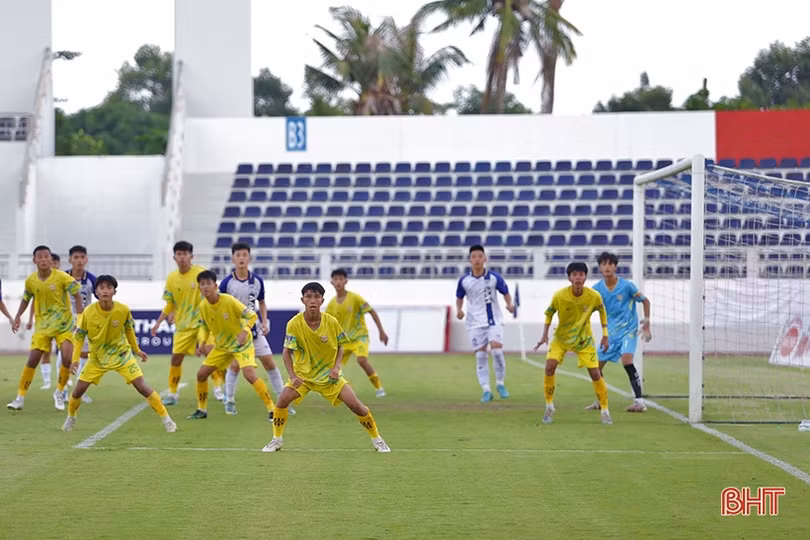 U15 Hồng Lĩnh Hà Tĩnh dừng chân tại tứ kết quốc gia