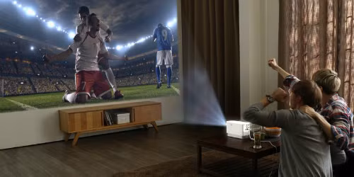 may chieu laser cam tay thay the cho smart tv