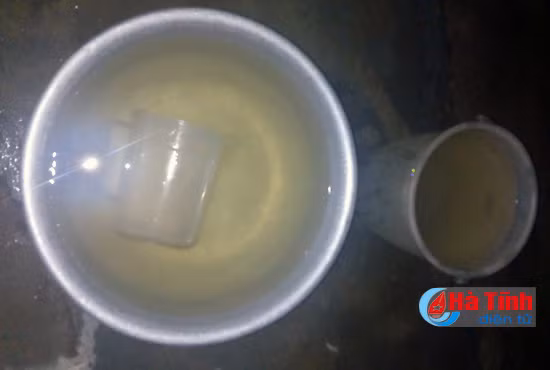 nguoi dan thach ha bat an khi nuoc may van duc