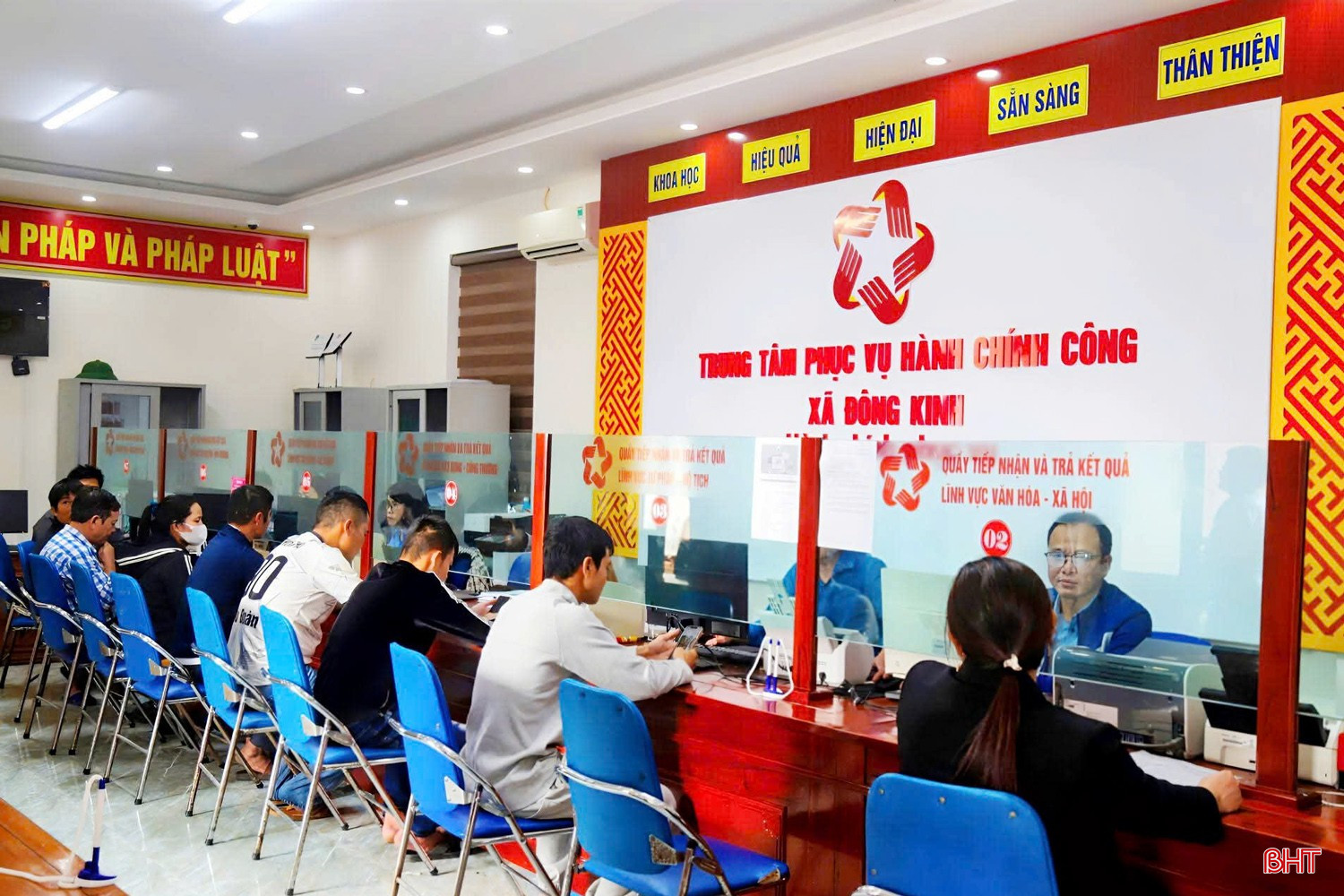 bqbht_br_cong-dvc-8a.jpg