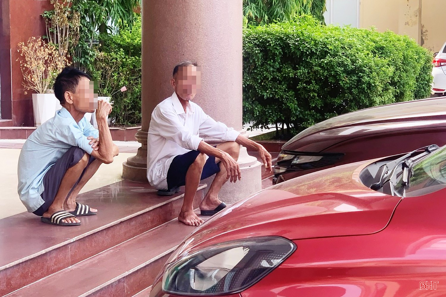 bqbht_br_rat-nhieu-nguoi-nha-nha-benh-nhan-co-tinh-trang-buon-lay-thuoc-la-khuay-roi-roi-vao-nghien-anh-chup-tai-benh-vien-phcna-5775.jpg