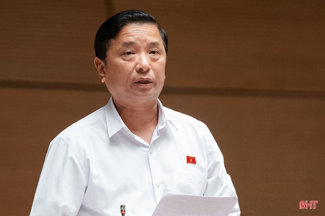 Đại biểu đoàn Hà Tĩnh góp ý về dự thảo Luật Phòng thủ dân sự