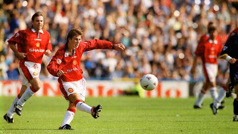 20 nam sieu pham tu giua san cua beckham vao luoi wimbledon