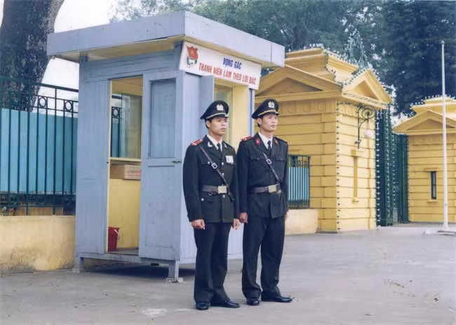 nhung lanh dao cap cao nao se duoc bao ve tai nha rieng