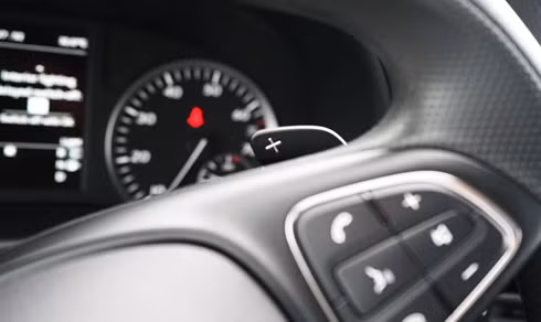 mercedes vito xe gia dinh gia 1 85 ty dong tai viet nam