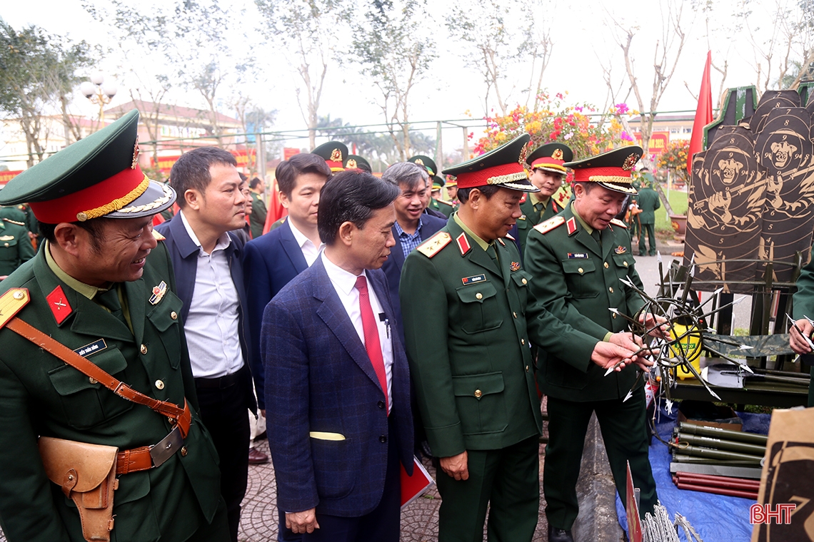 Lực lượng vũ trang Hà Tĩnh ra quân huấn luyện năm 2023