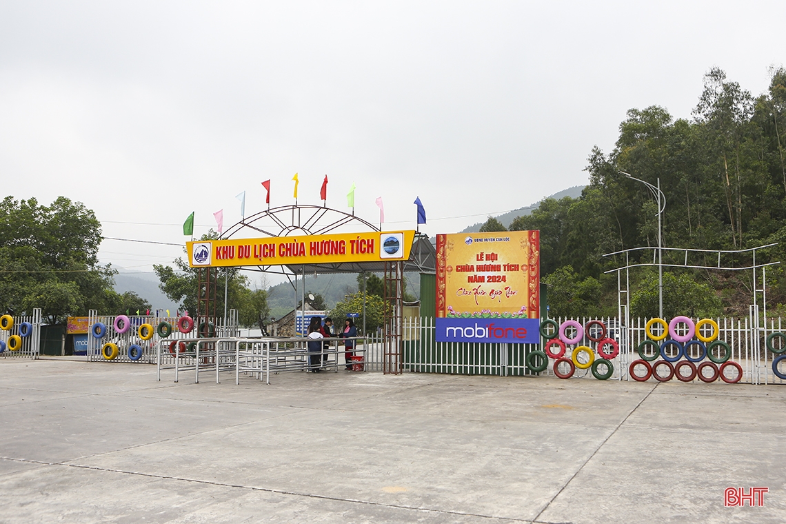 “Check in” xuân sớm chùa Hương - Hà Tĩnh