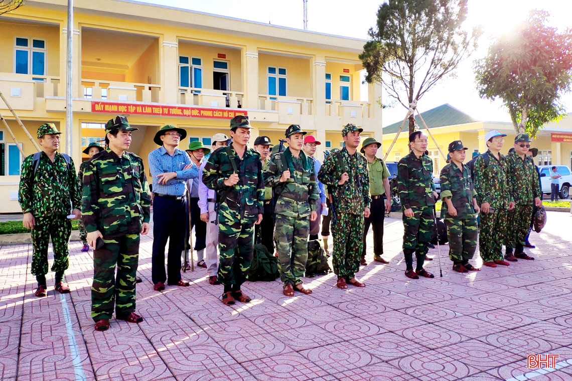 Hành trình vượt hơn 14 km đường rừng khảo sát thác Vũ Môn