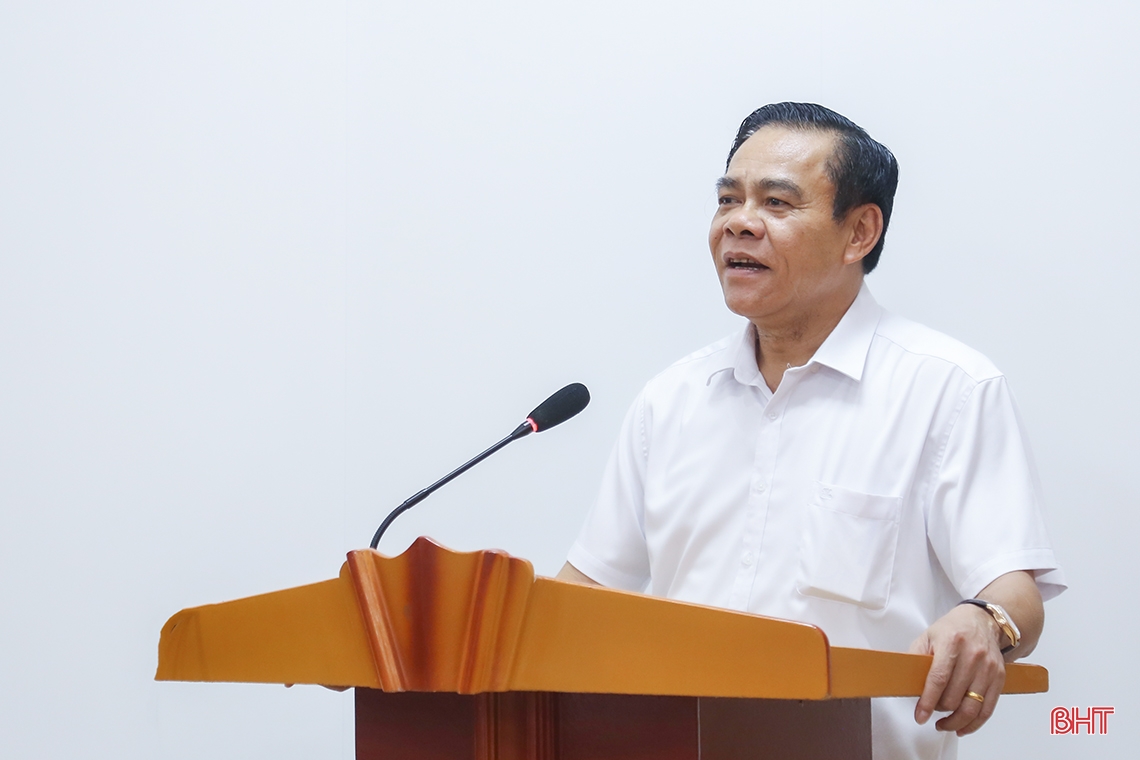 Công bố quyết định bổ nhiệm Phó Giám đốc Sở Xây dựng Hà Tĩnh
