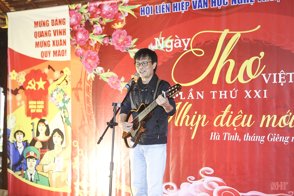 Đông đảo văn nghệ sỹ Hà Tĩnh hưởng ứng Ngày thơ Việt Nam
