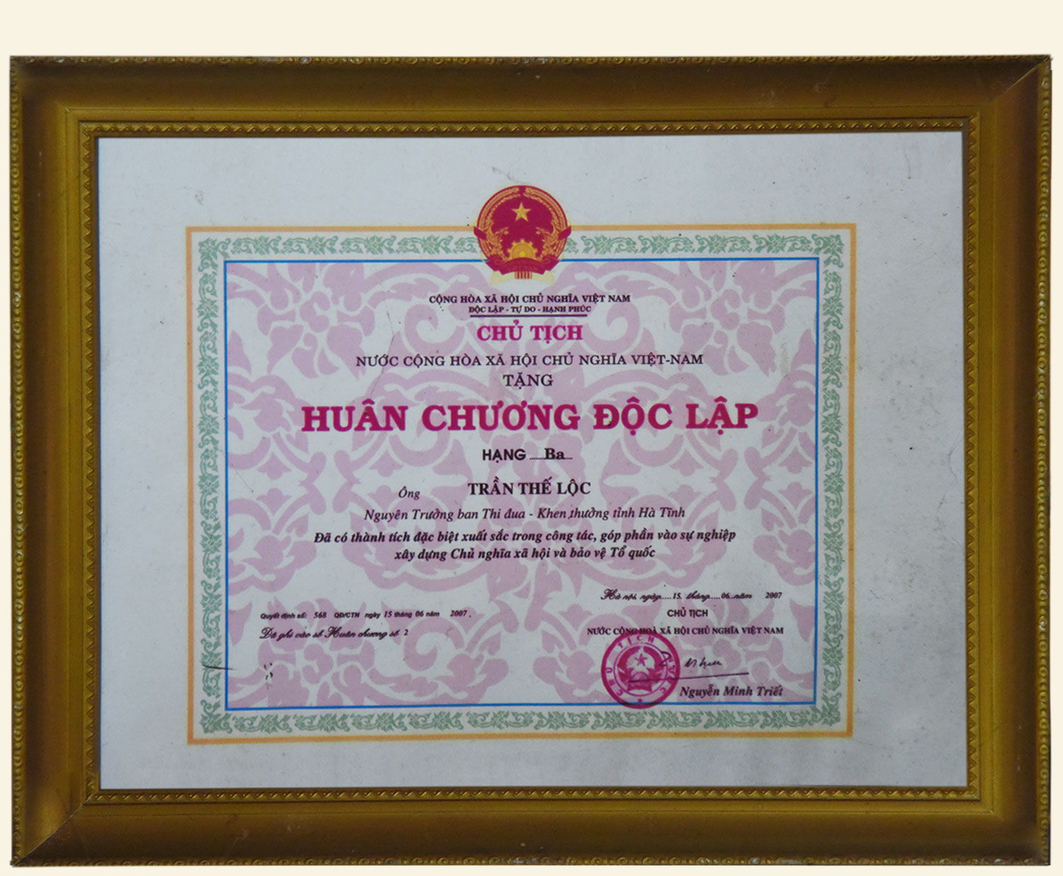 “Hạt giống đỏ” Xô viết nảy mầm xanh tươi…