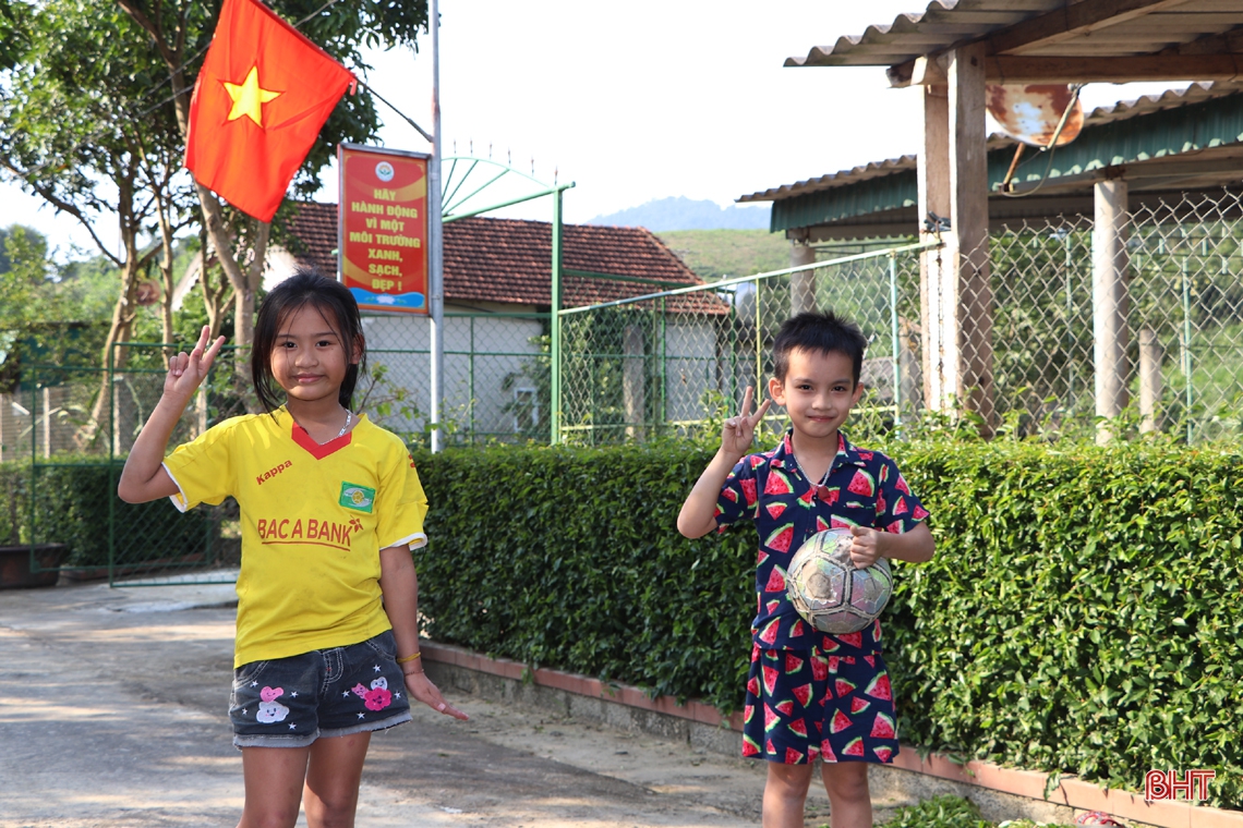 Thanh bình, tươi mới trên vùng quê tái định cư ở Vũ Quang