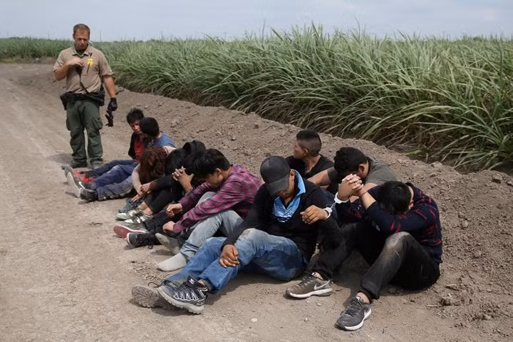 chet truoc cong thien duong o bien gioi my mexico