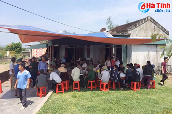 say chan roi xuong thac mot nu sinh tu vong