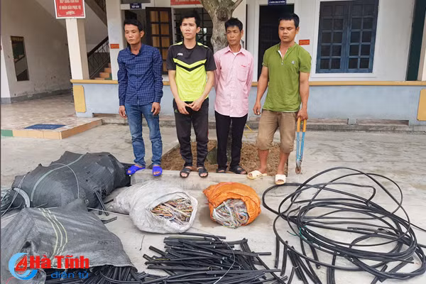 nhom cong nhan trom cap dong cua vien thong ha tinh